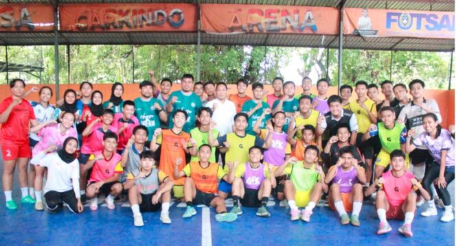
					Ketua KONI Makassar, Ismail Menargetkan Tim Futsal Putra Mempertahankan Emas pada Porprov XVIII Sulsel 2025. (Foto: Ist) 