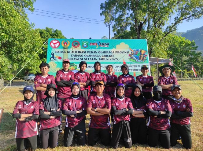 
					Tim Cricket Makassar lolos ke Porprov Wajo-Bone 2026. (Foto: Ist). 
